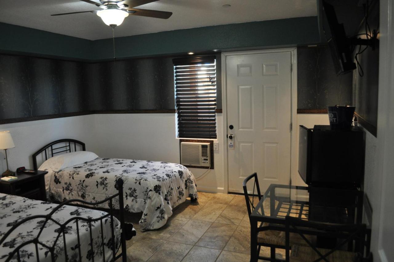 K7 Bed And Breakfast Pahrump Exterior foto